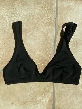 Grana black plunge style deep v bikini top bralette; size XS